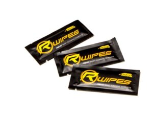 Predator cleansing wipes for Revo Carbon shafts